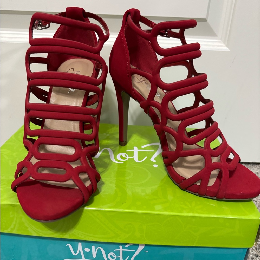 NEW Y Not London Lipstick Nub gladiator high heel sandals open toe bootie sz 6